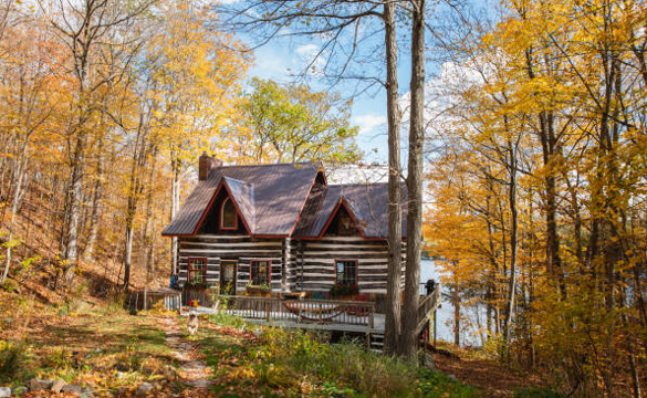 Why So Many Ontario Families Are Choosing Beaver Cottages Over Traditional Builds