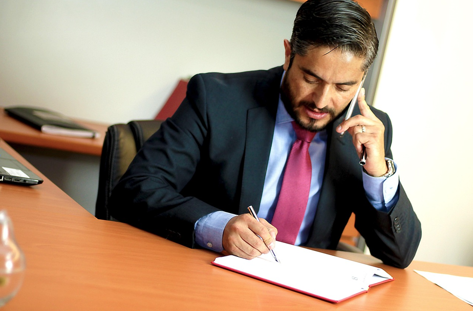 Franchise Agreement Attorney: Why Legal Guidance Matters Before You Sign